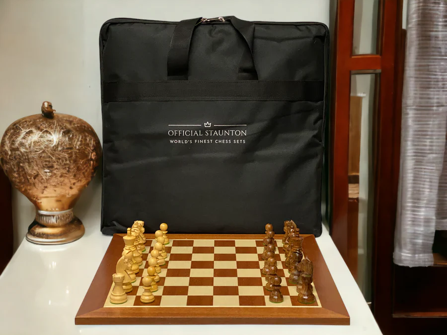 15.75" Carryall Acacia Classic Mahogany Chess Set - Image 5