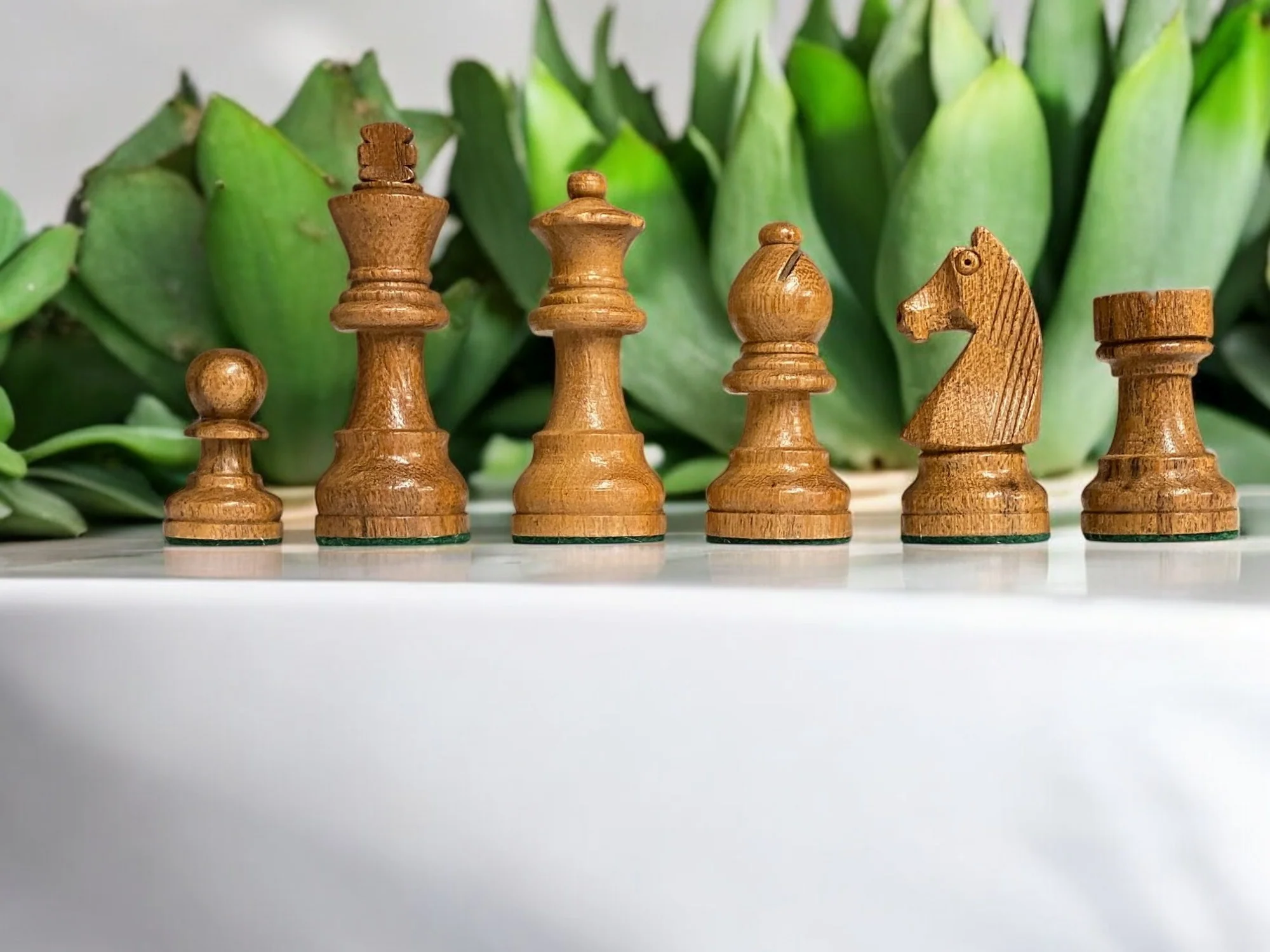 3" Staunton Classic Acacia Chess Pieces - Image 6
