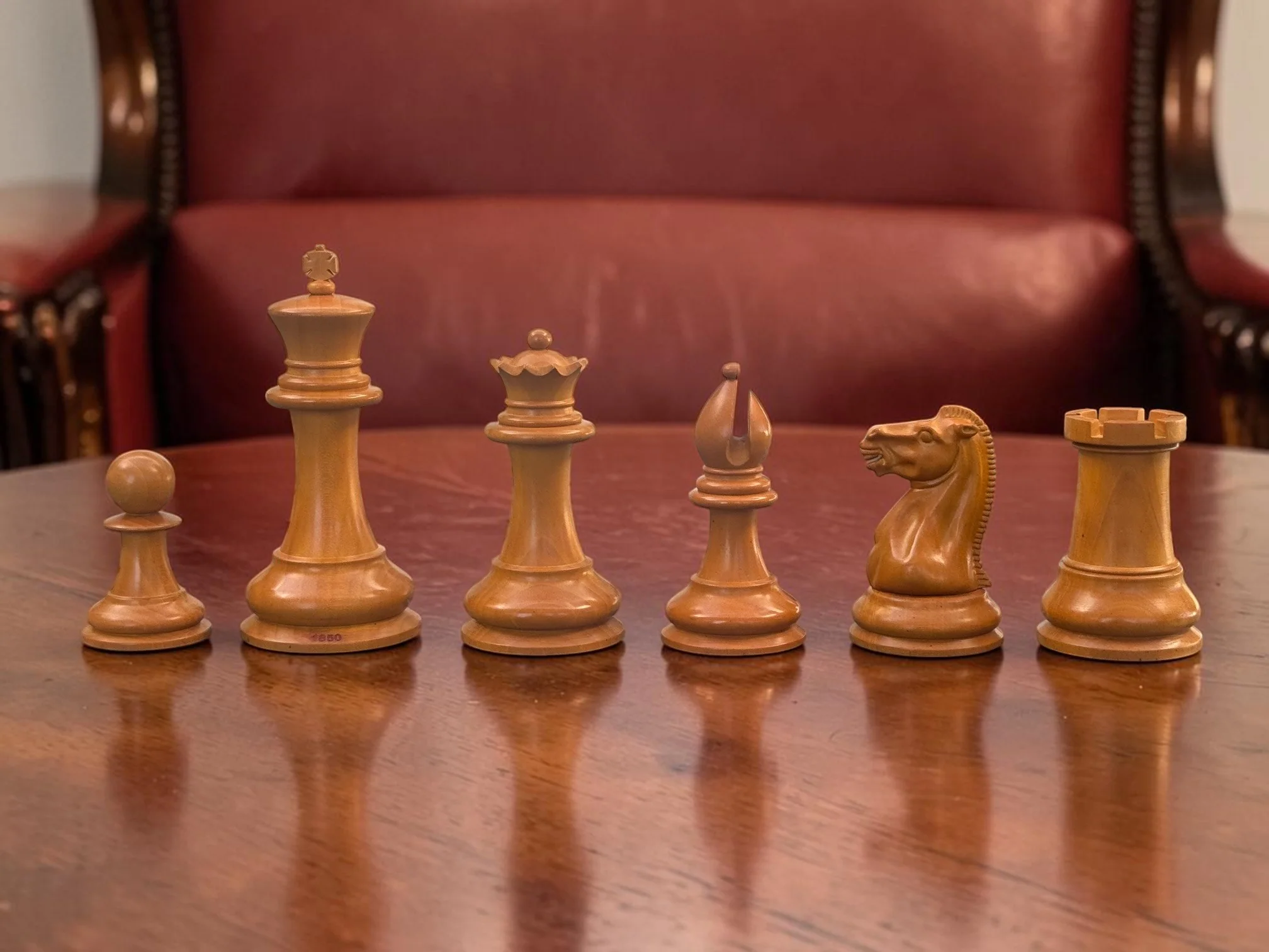 4.4" 1850 Antique and Ebony Chessmen – Deluxe Mahogany Box & Ebony Rosewood Board - Image 5