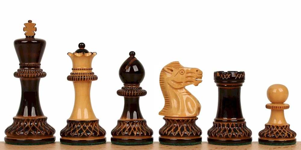 3.75” Artistic Parker Chess Pieces - Image 4