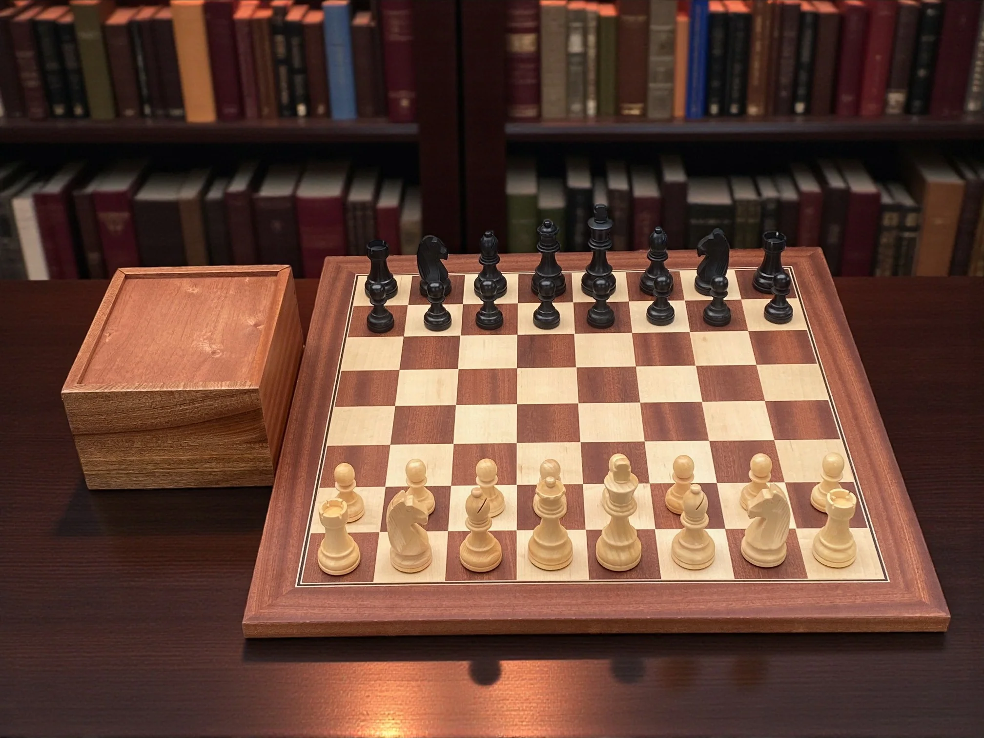 3.75" Grandmater Black Mahogany Deluxe Chess Set and Slide Lid Box - Image 8