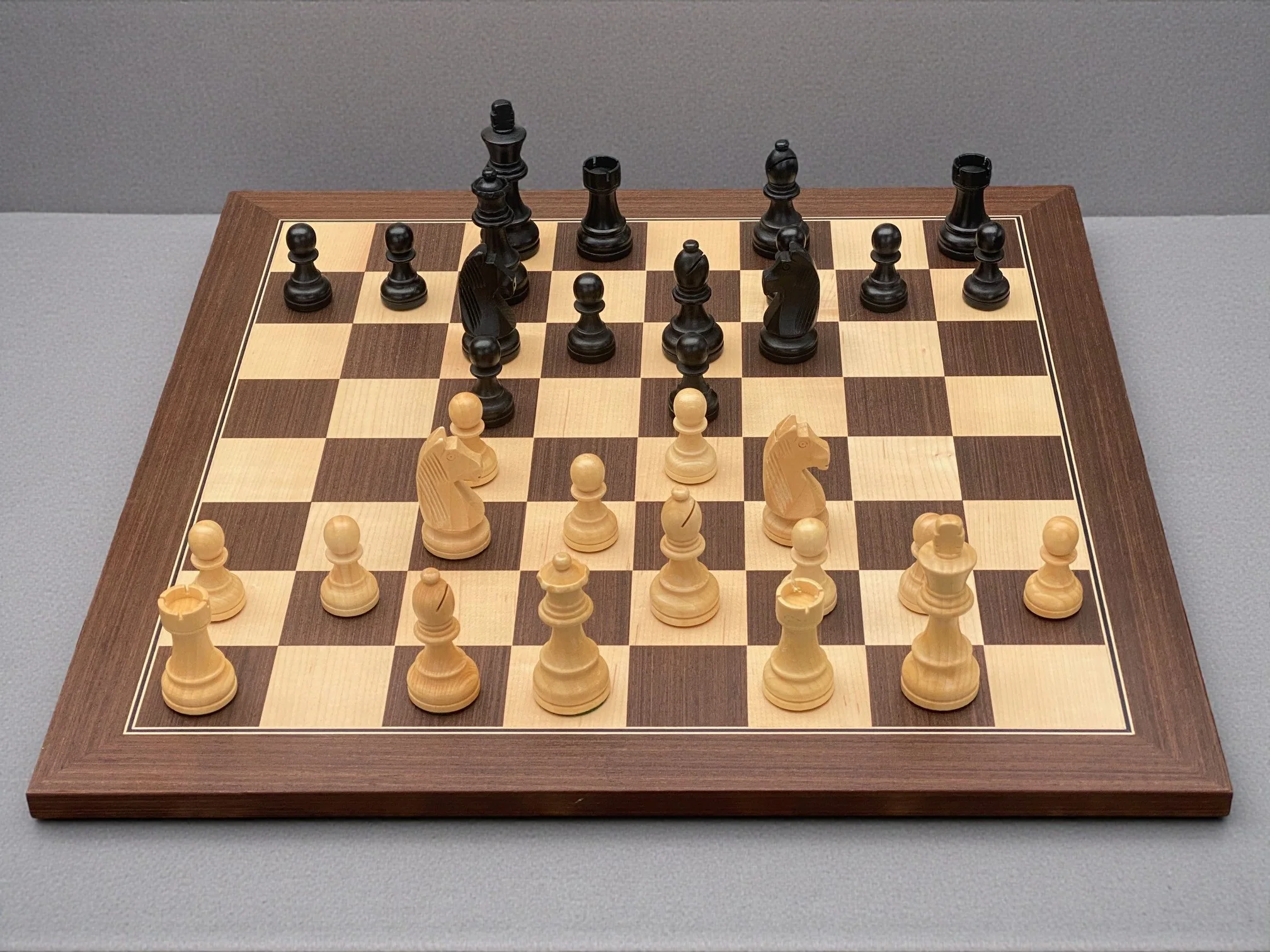 3.75" Grandmater Black Wenge Deluxe Chess Set and Slide Lid Box - Image 7