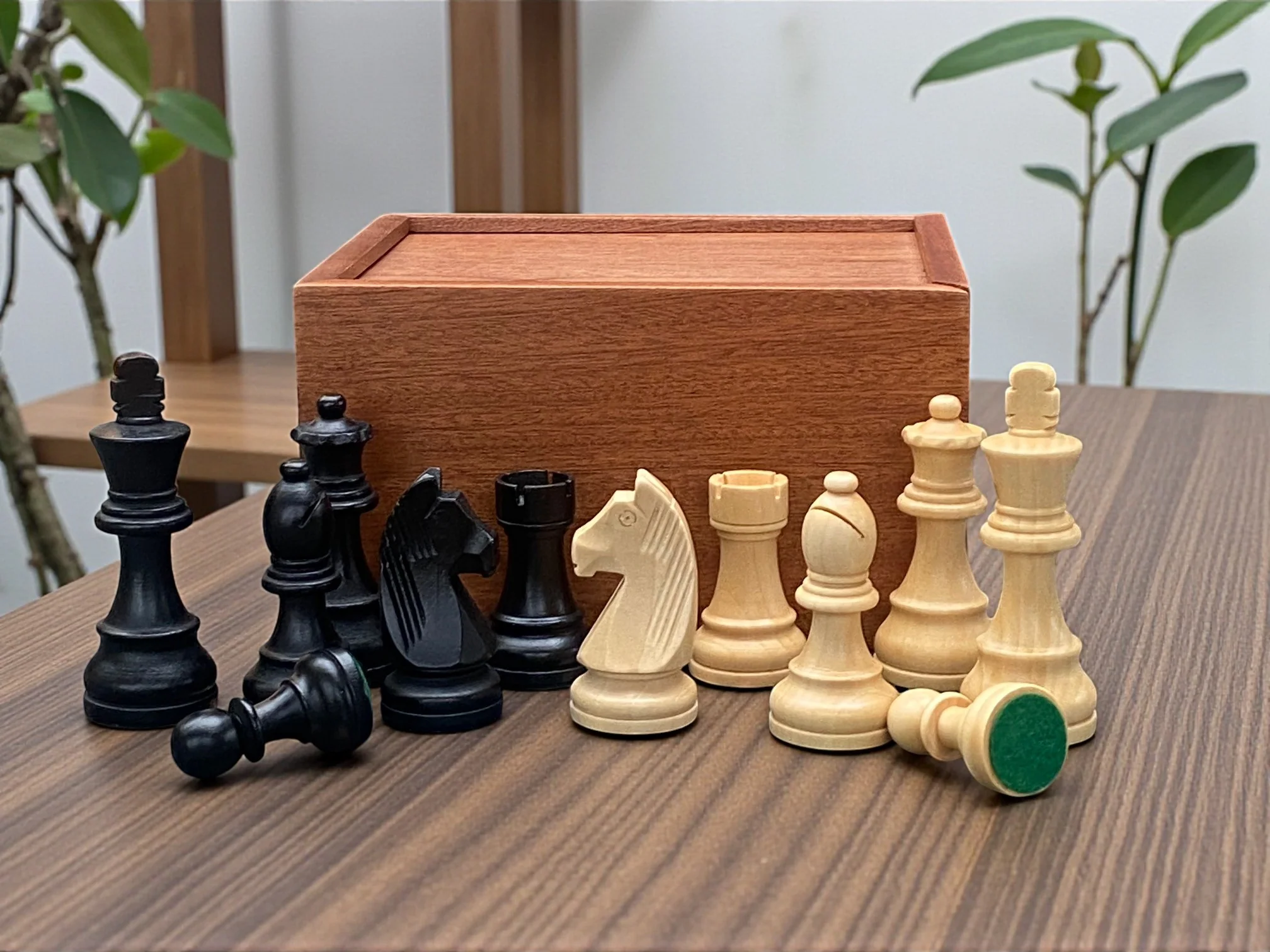3.75" Grandmater Black Wenge Deluxe Chess Set and Slide Lid Box - Image 9