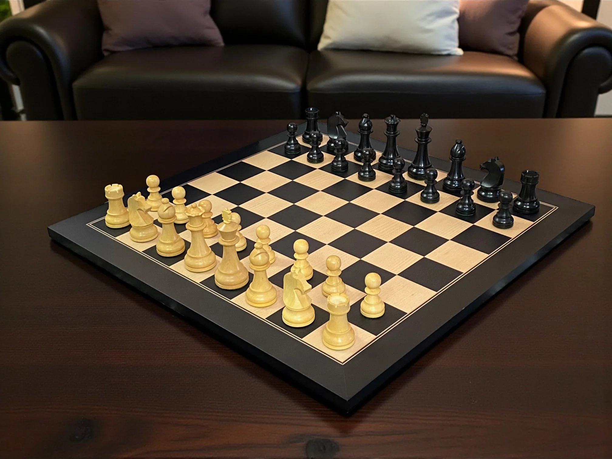 CMI-Club Players Anegre Deluxe Chess Set Combinatiom - Image 3