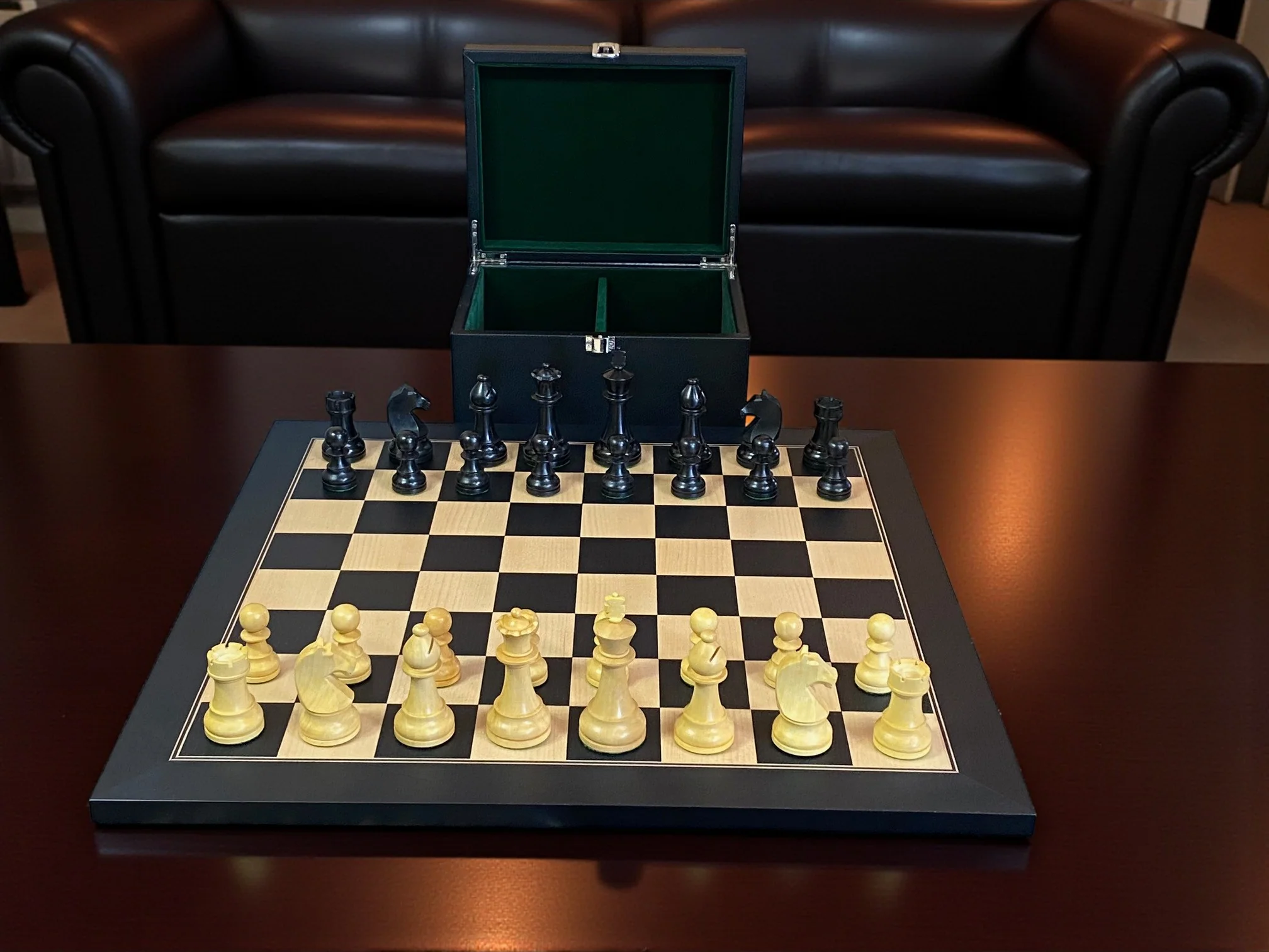 CMI-Club Players Anegre Deluxe Chess Set Combinatiom - Image 4