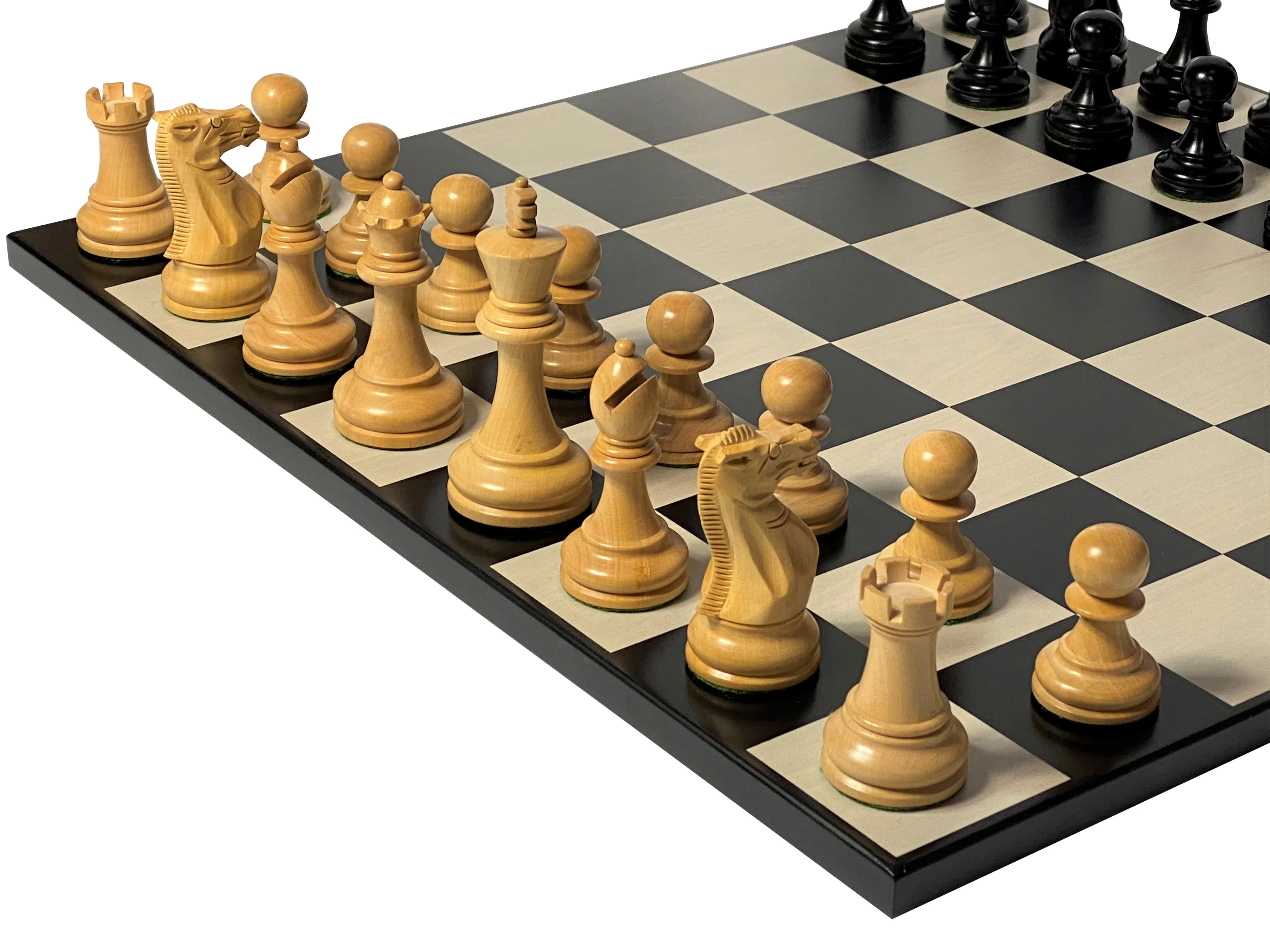 Contemporary Anegre Winchester Chess Set & Vinyl Box - Image 8