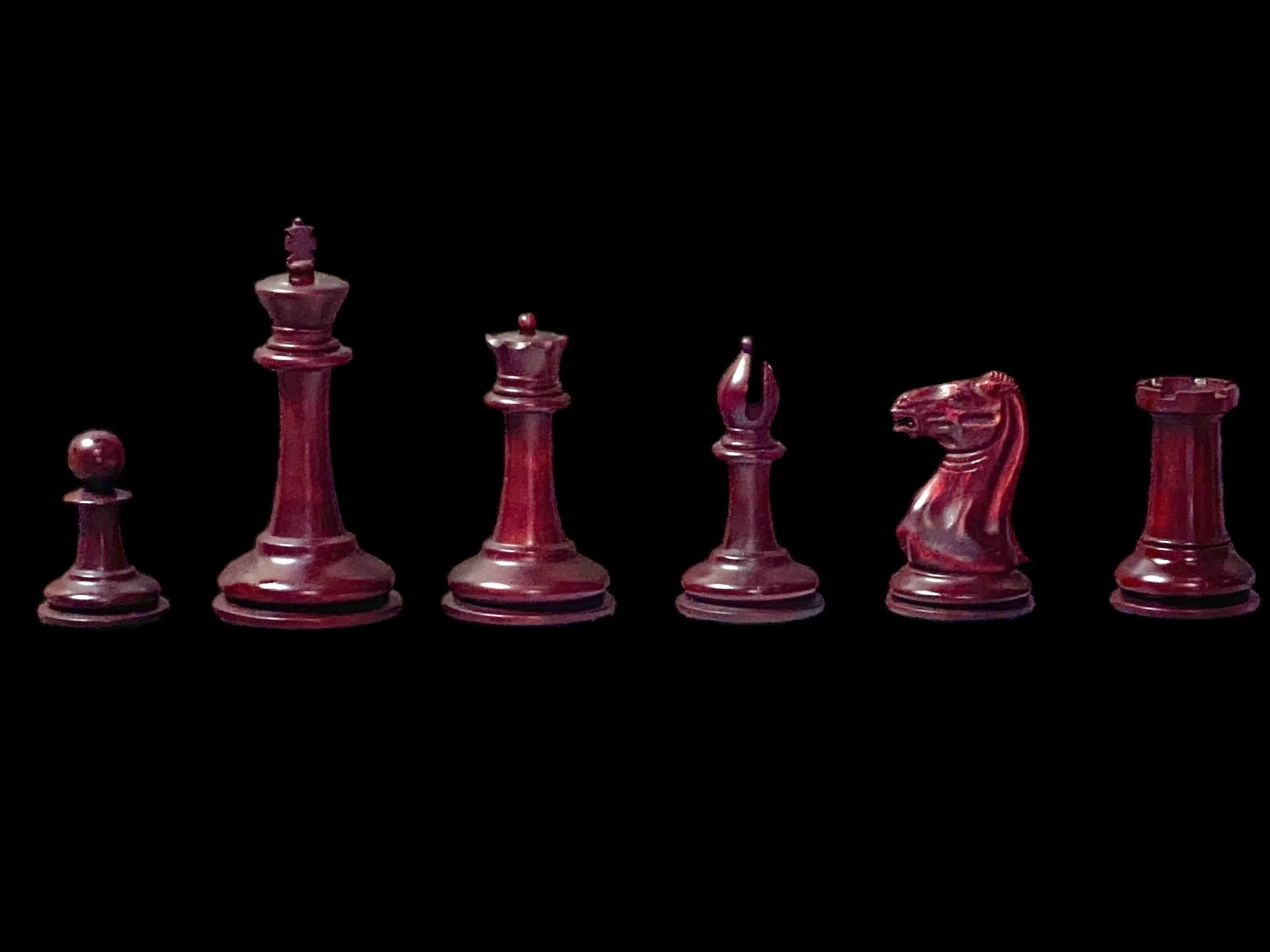 Cooke 3.5" Claret Boxwood Chess Set with Mahogany & Maple Deluxe Board and Vinyl Box - Image 8