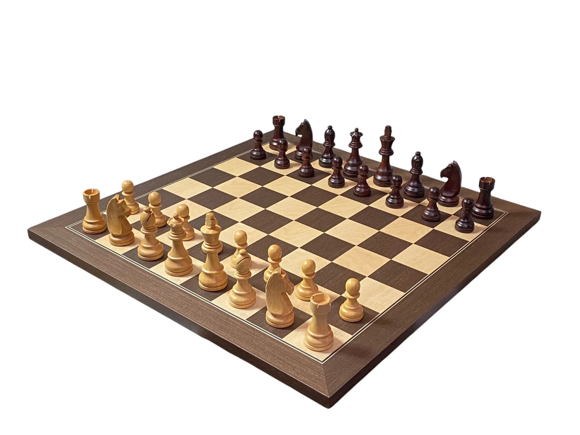 Grandmaster Chess Set – 4" Burgundy & Natural Pieces with 20" Wenge Board & Vinyl Box - Image 3