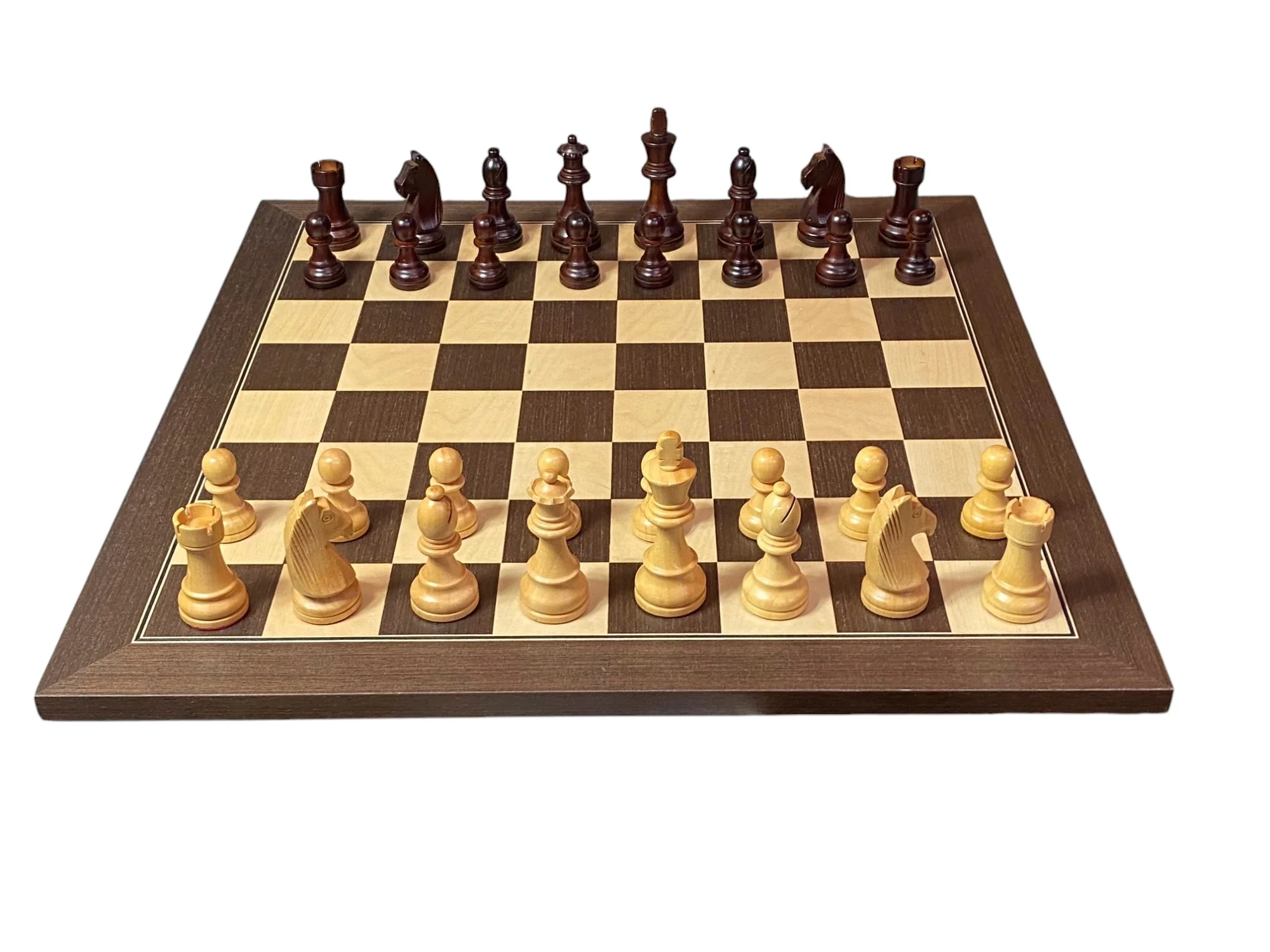 Grandmaster Chess Set – 4" Burgundy & Natural Pieces with 20" Wenge Board & Vinyl Box - Image 5