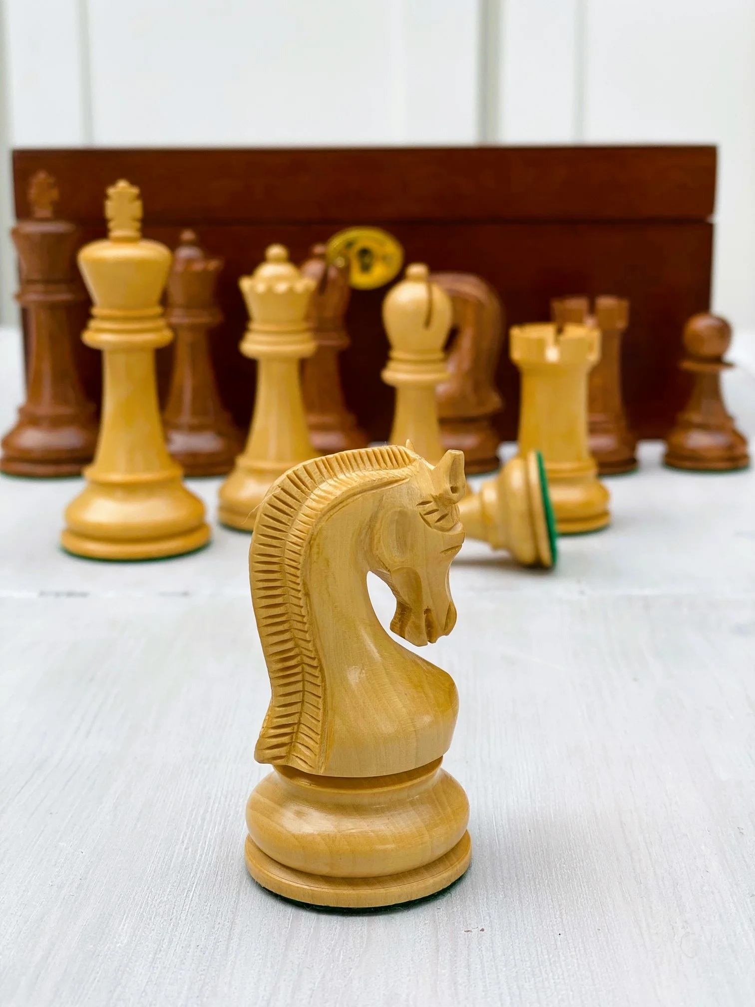 Leningrad Acacia Chess Pieces & Mahogany Box - Image 7