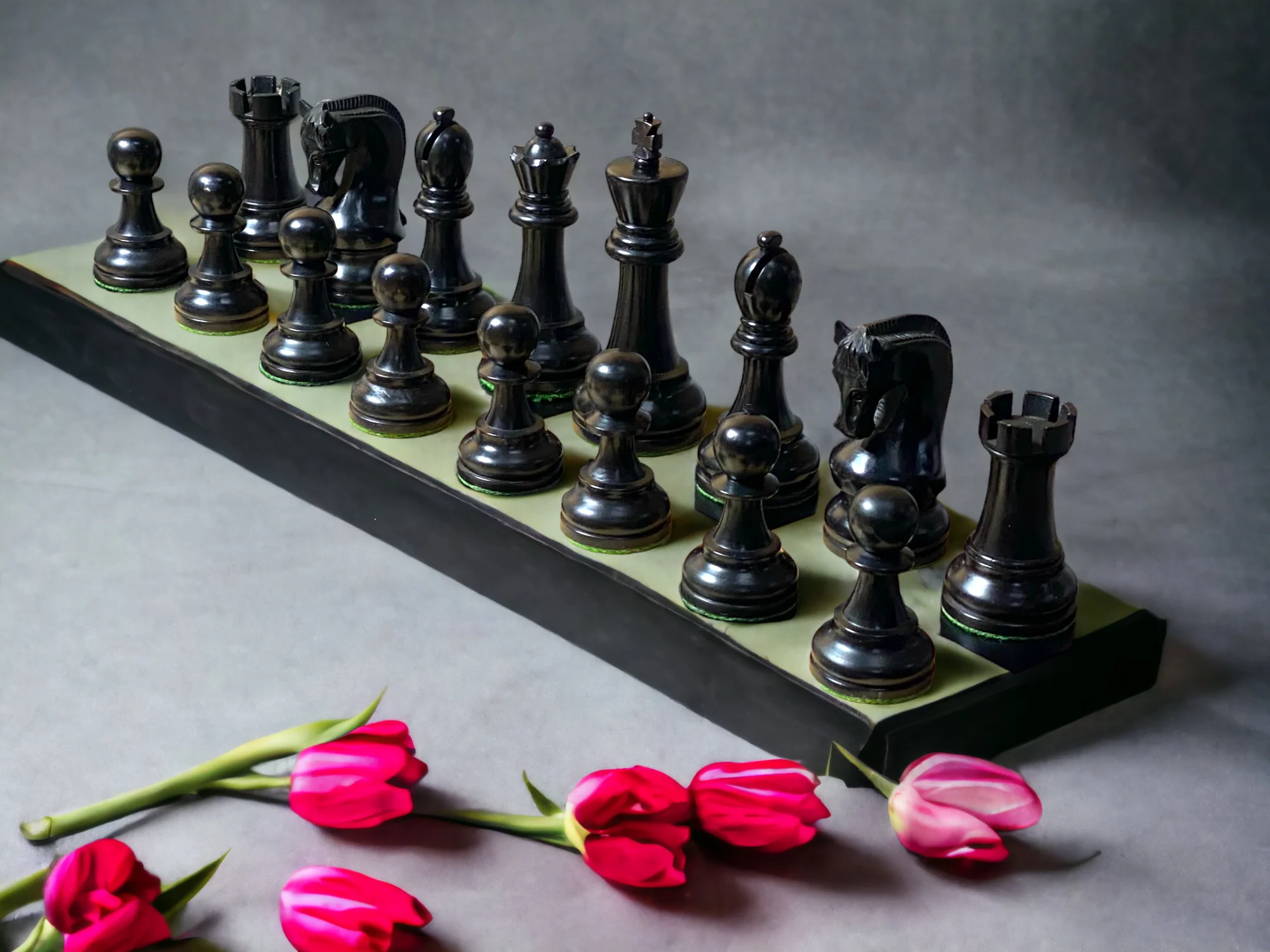 4" Leningrad Black Pieces, Anegre Deluxe Board & Vinyl Box - Image 4