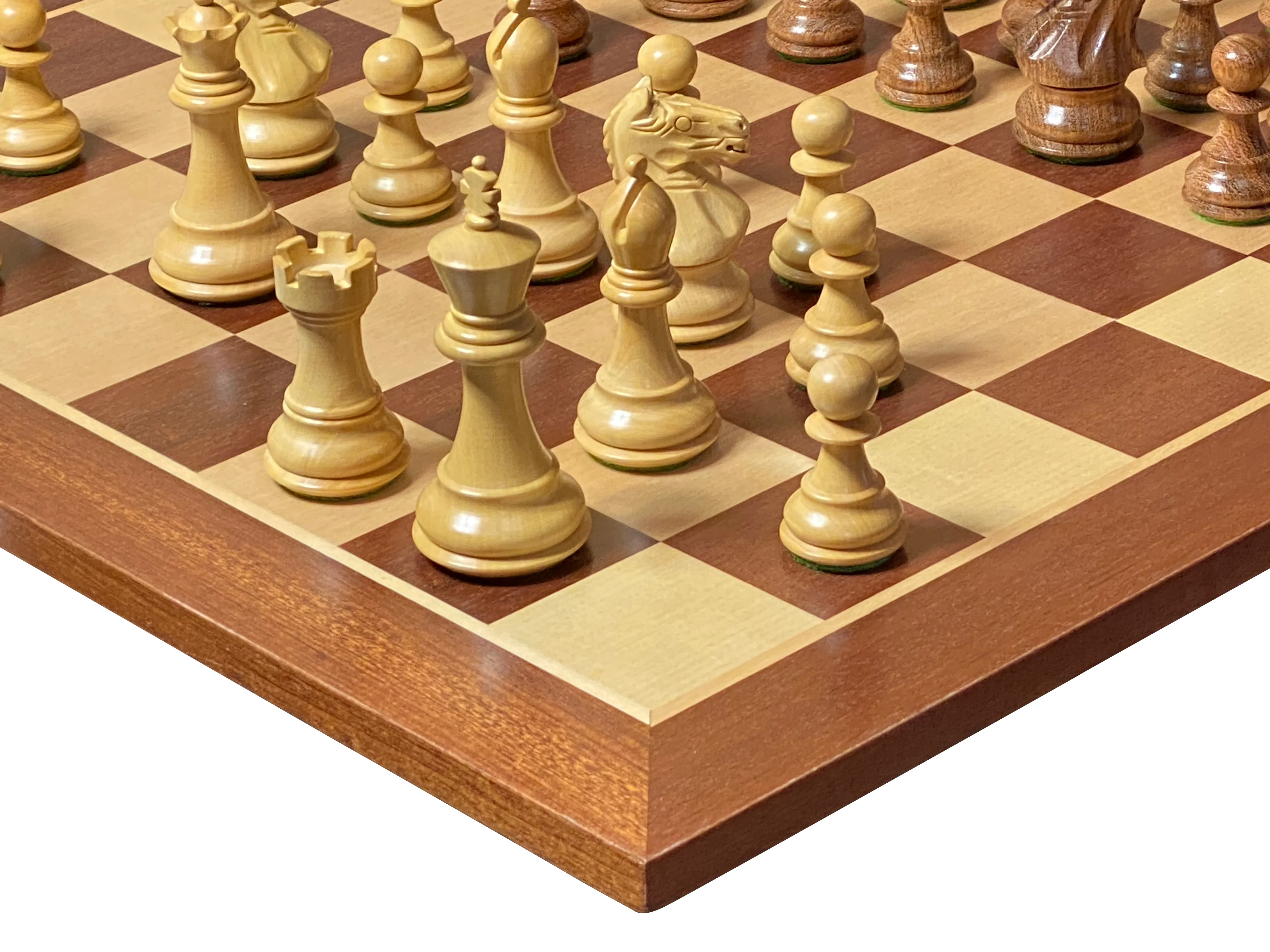 Queens Gambit Acacia Pieces 19" Mahogany Chessboard & Mahogany Box - Image 6
